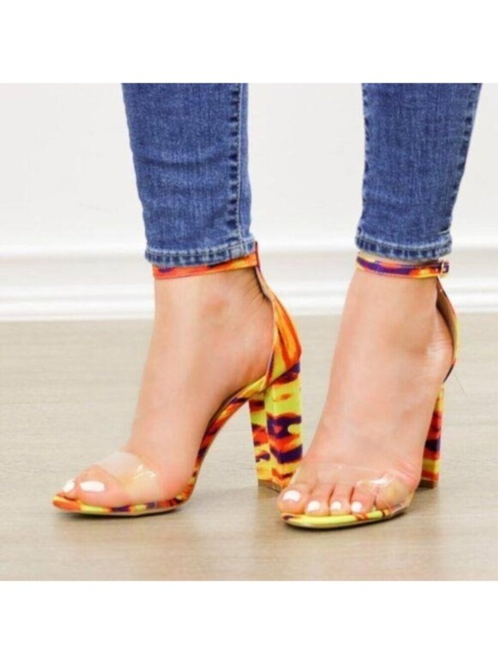 Ankle Strap Chunky Heeled Sandals, Clear Toe Band - Picture 9 of 9